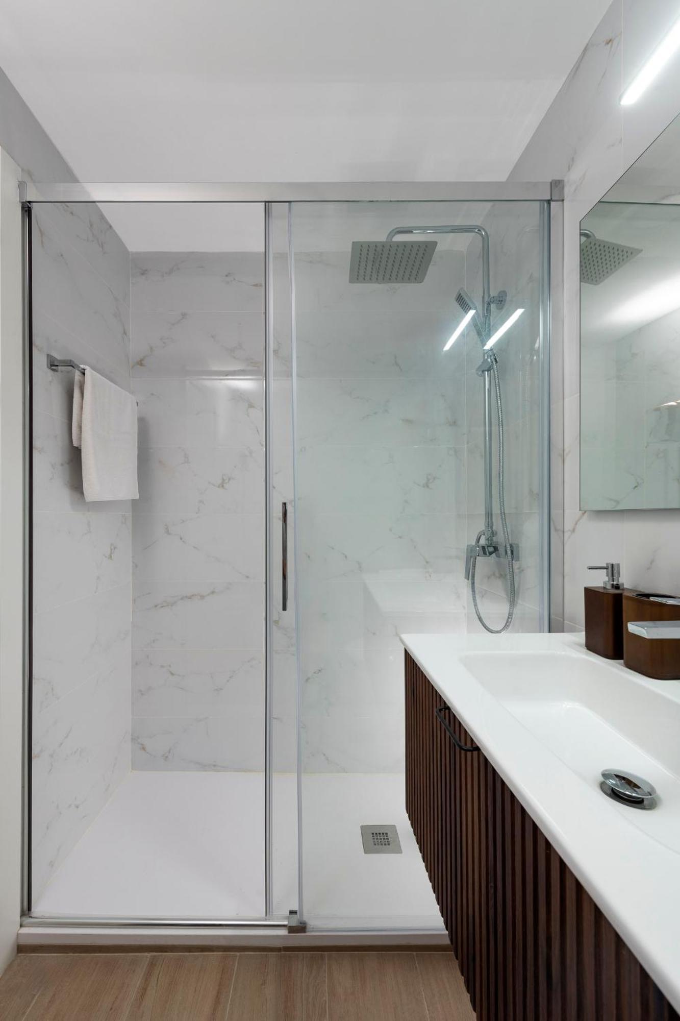 Alohamundi Plaza Nueva Appartement Sevilla Buitenkant foto